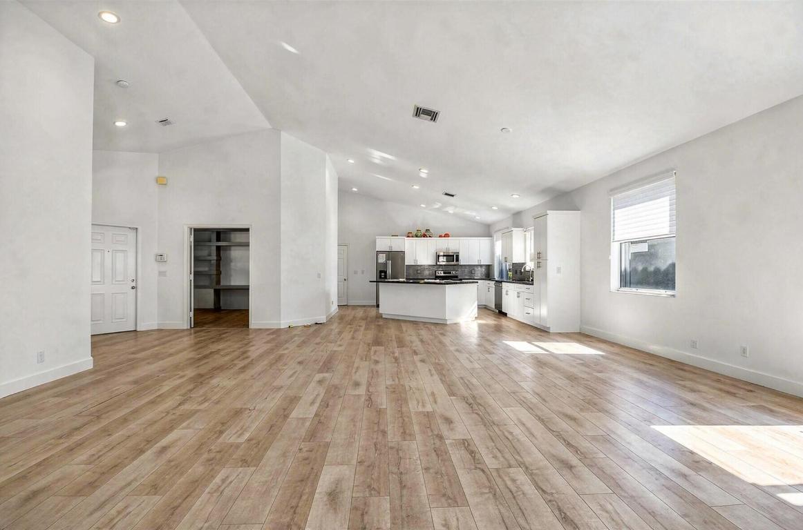 HAMPTON FAIRWAYS 3 - Residential