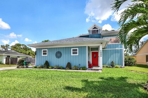 Featured picture for the property R10892162