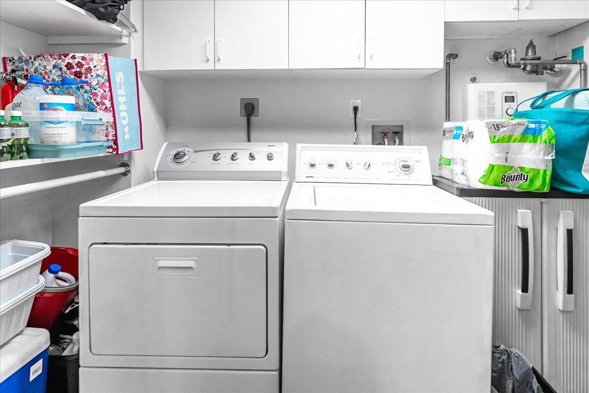 MIRAMAR ROYALE - Residential