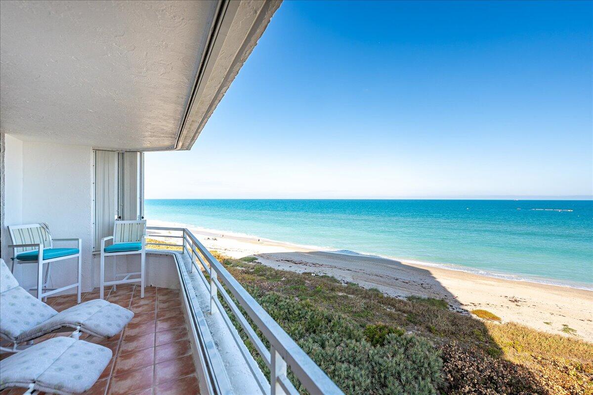 MIRAMAR ROYALE - Residential