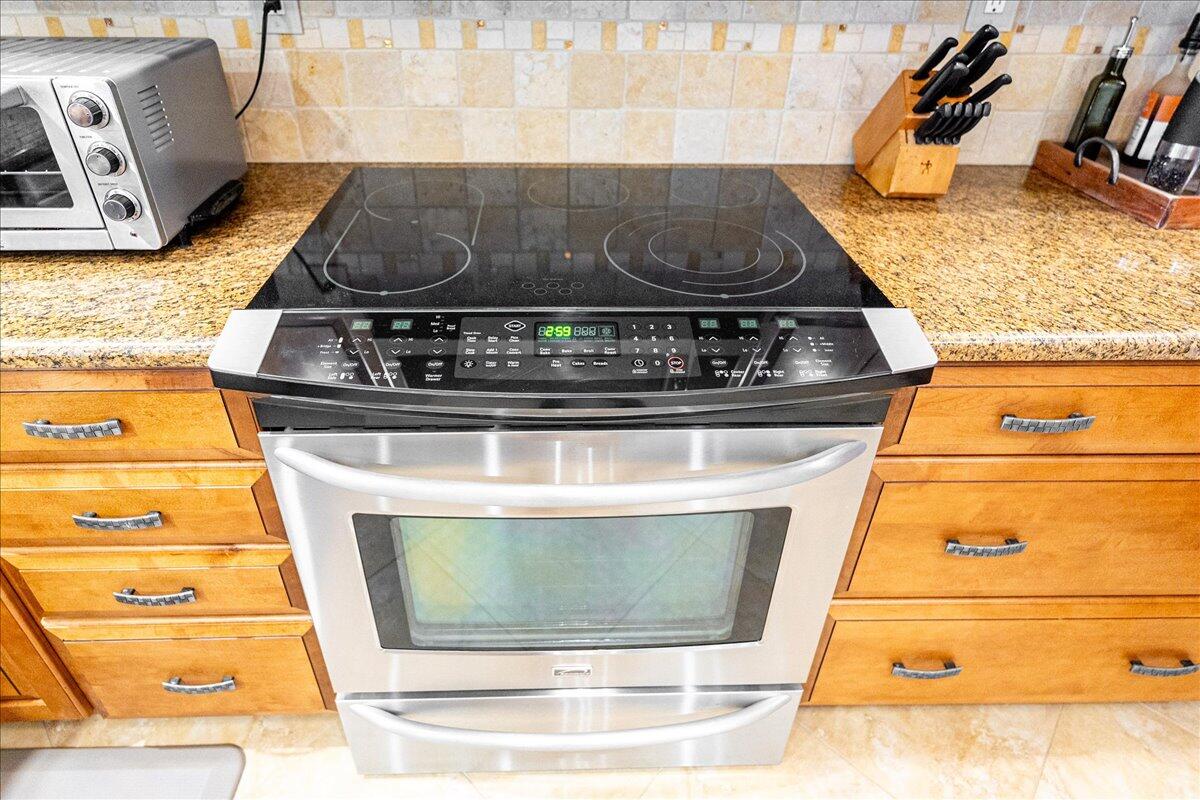 MIRAMAR ROYALE - Residential