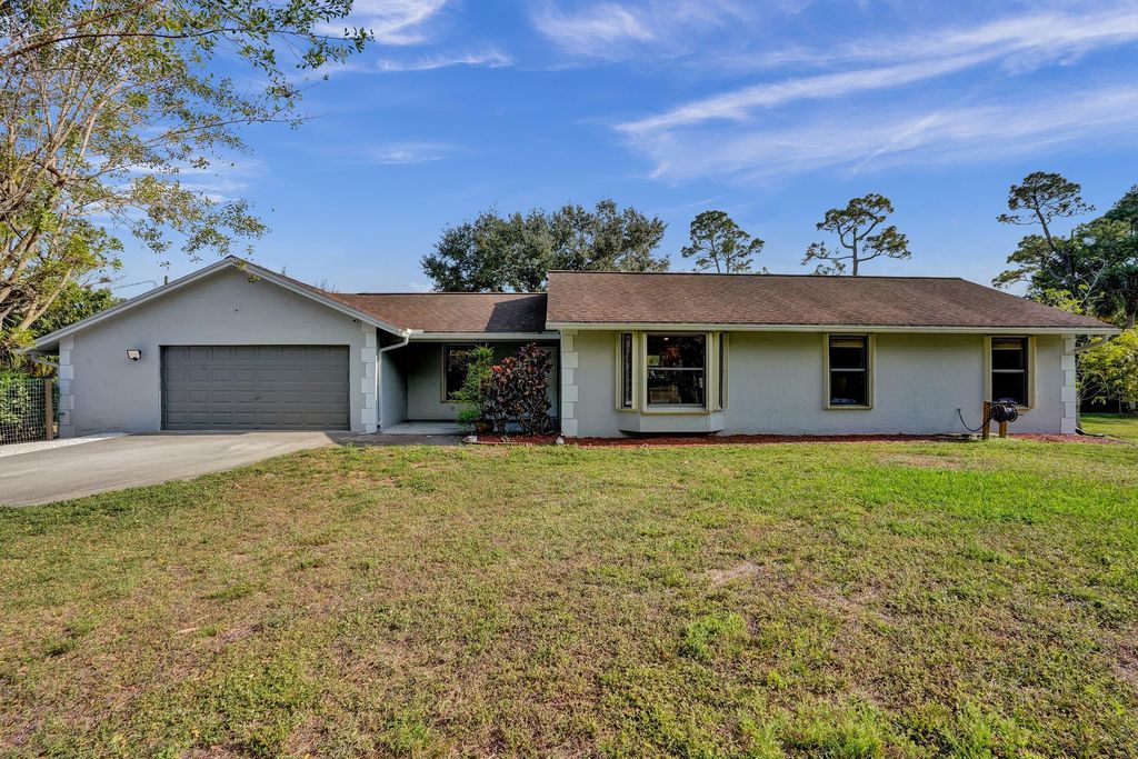 Photo of 17994 30th Ln N, Loxahatchee, FL 33470 (MLS # R11067723)