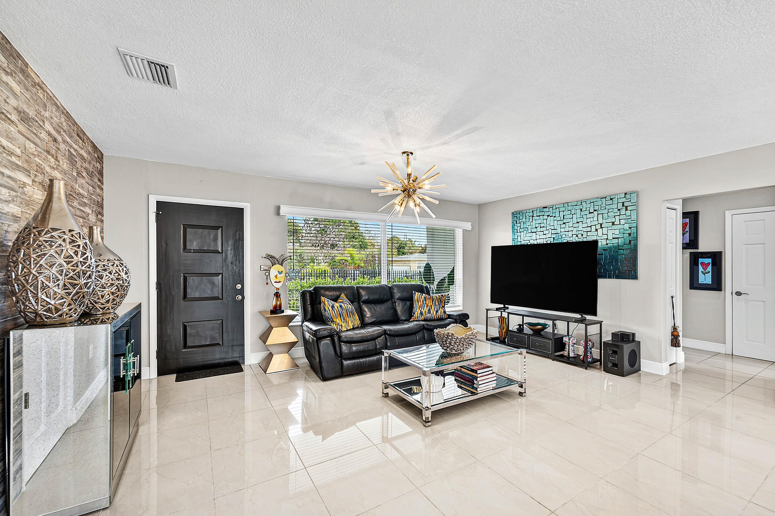 ALHAMBRA HEIGHTS - Residential