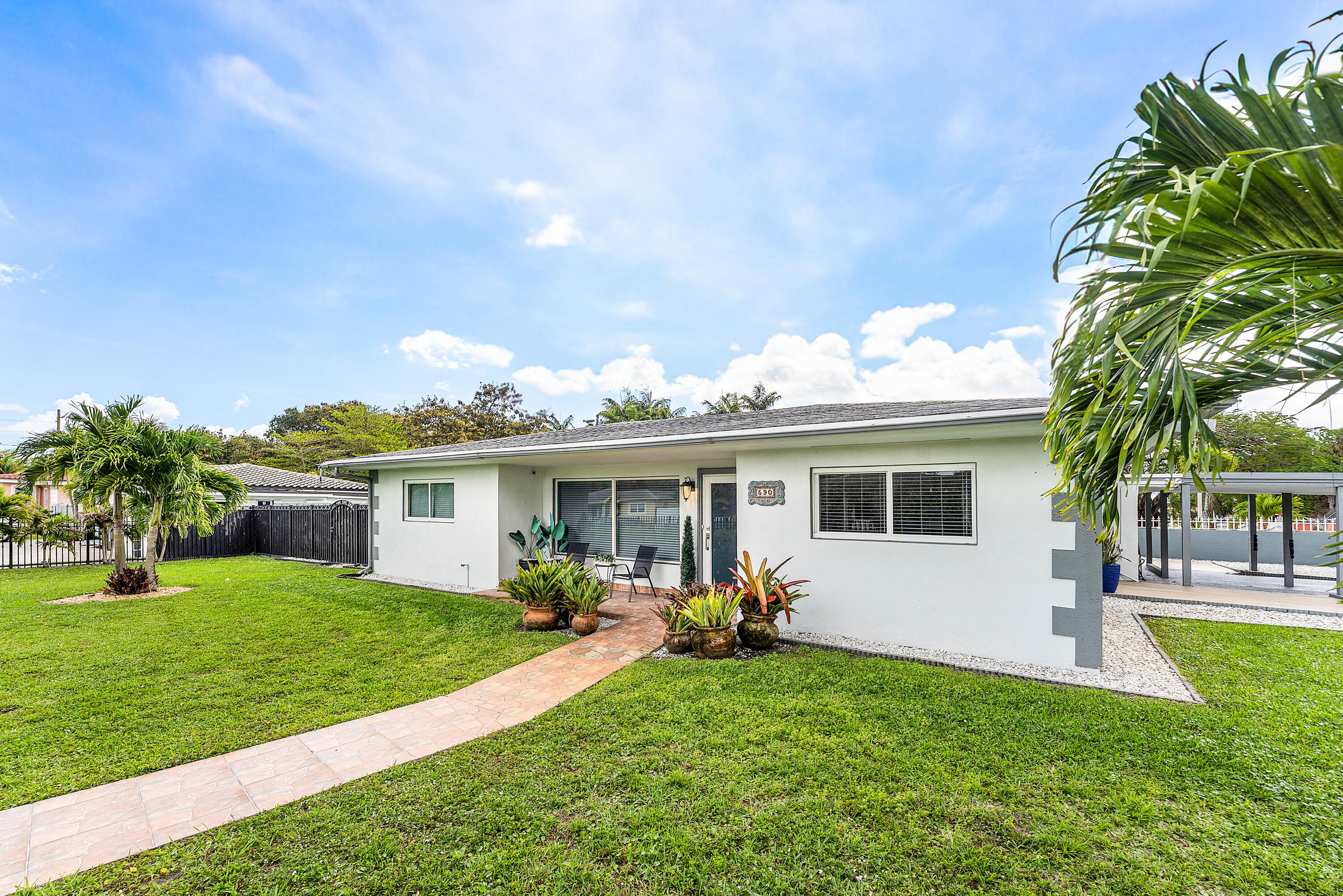 ALHAMBRA HEIGHTS - Residential