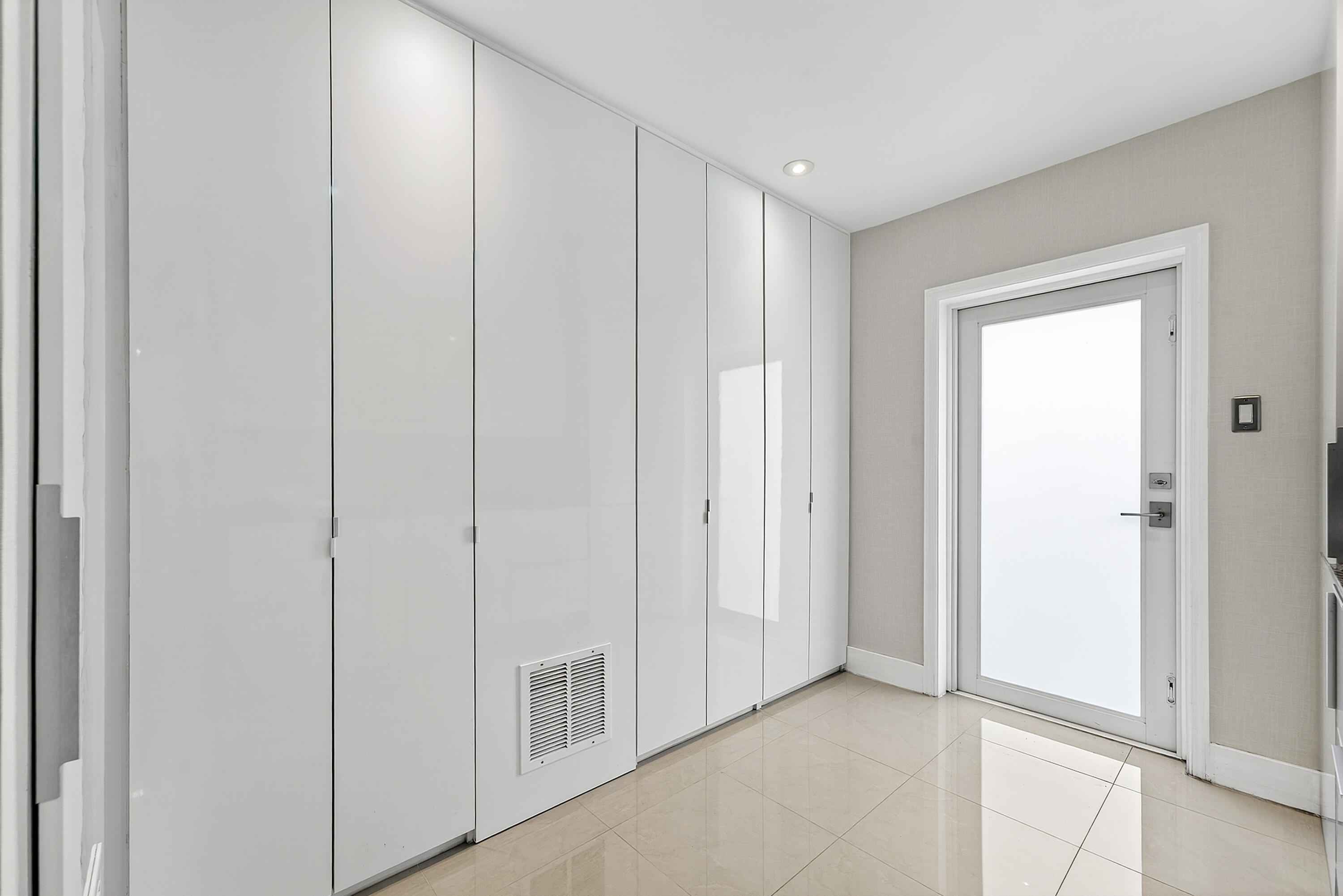 ALHAMBRA HEIGHTS - Residential