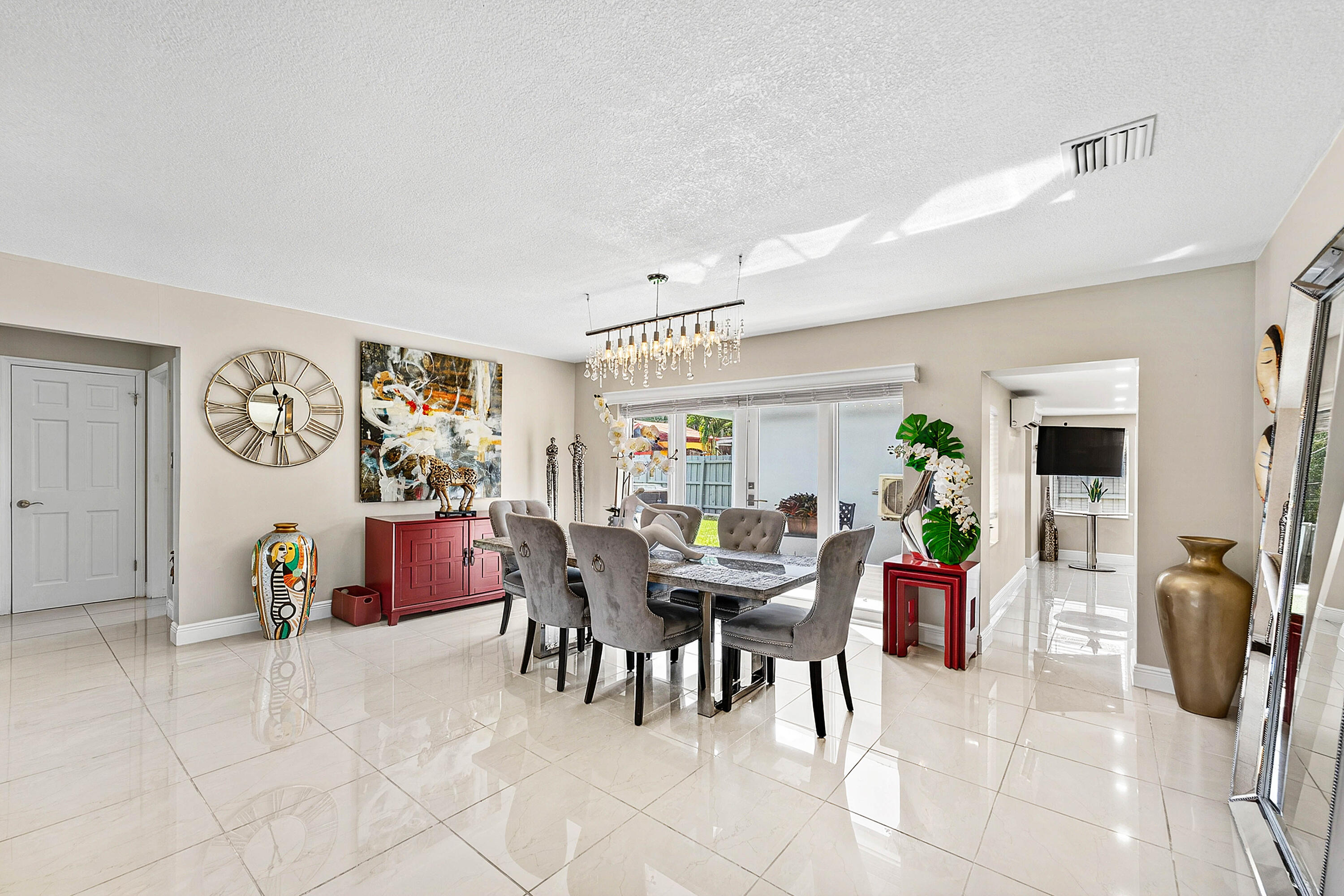 ALHAMBRA HEIGHTS - Residential