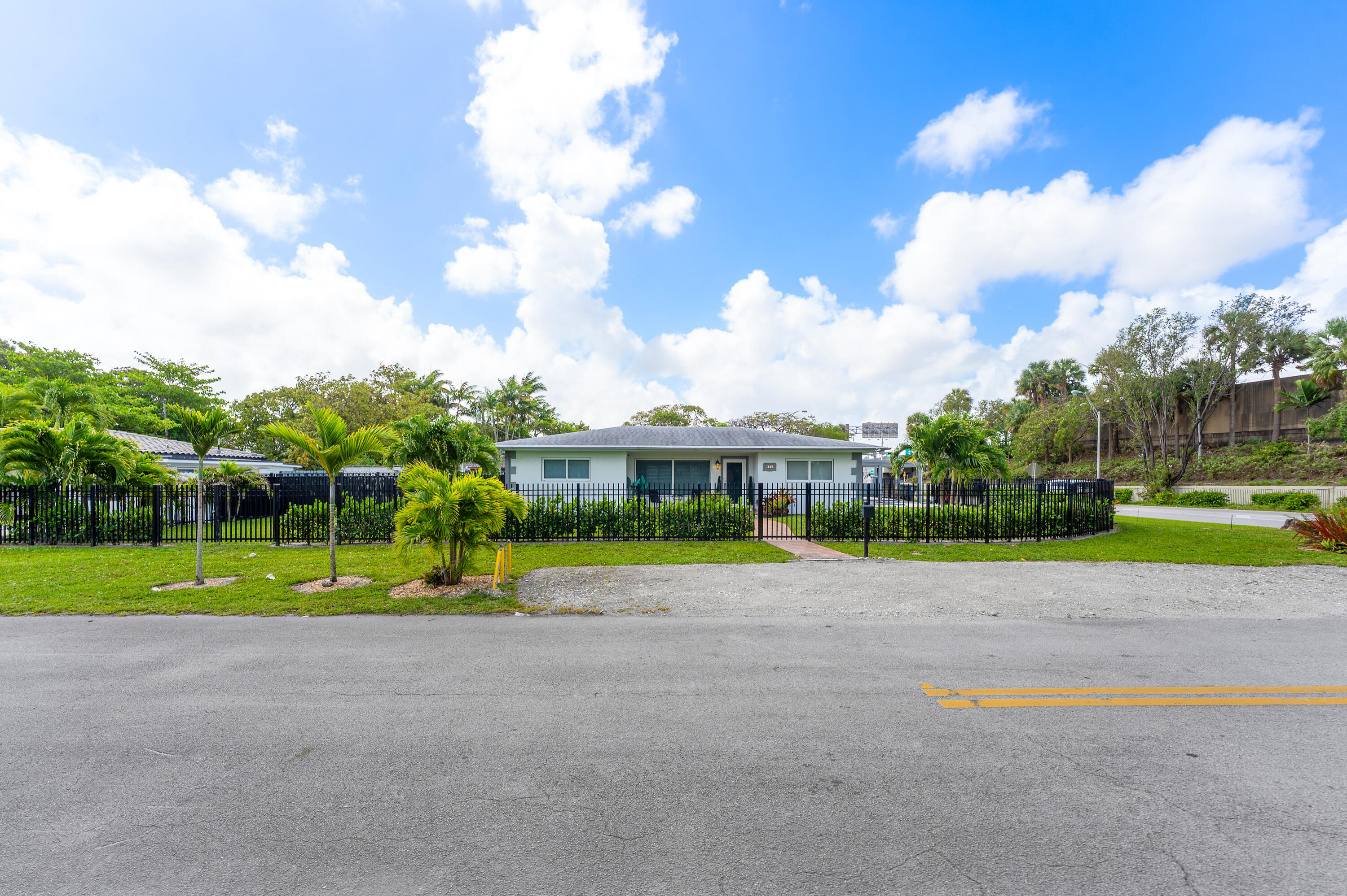 ALHAMBRA HEIGHTS - Residential