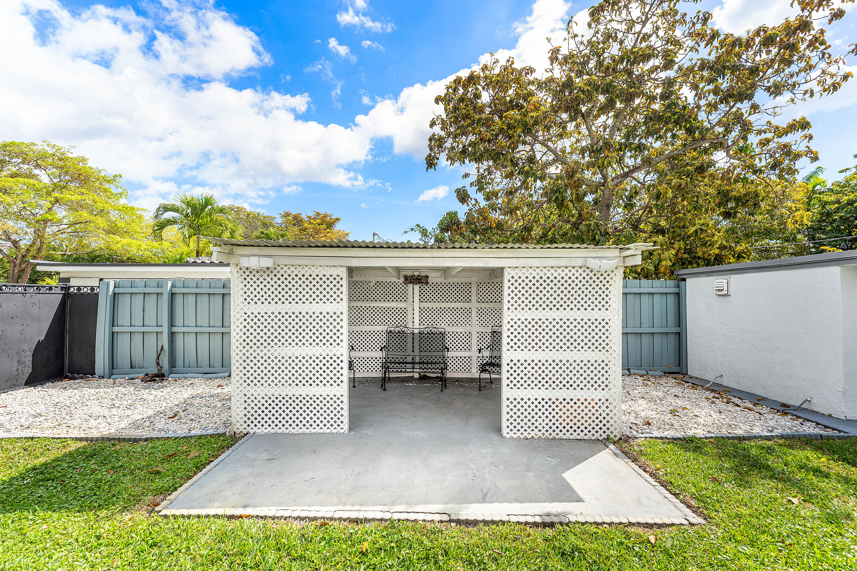 ALHAMBRA HEIGHTS - Residential