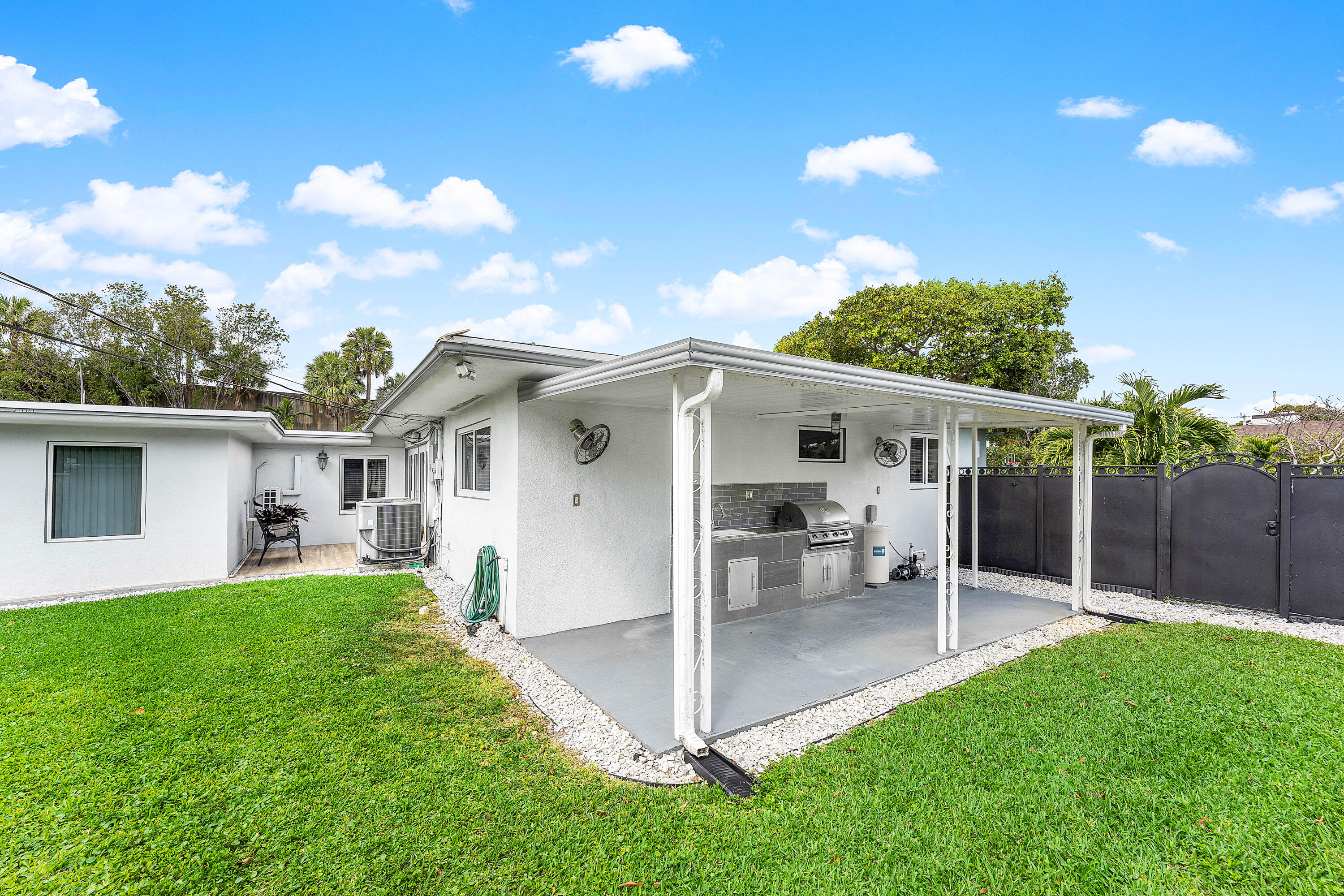 ALHAMBRA HEIGHTS - Residential