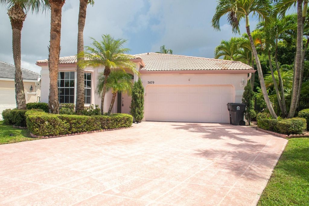 Photo of 7479 Ridgefield Lane, Lake Worth, FL 33467 (MLS # R11015869)