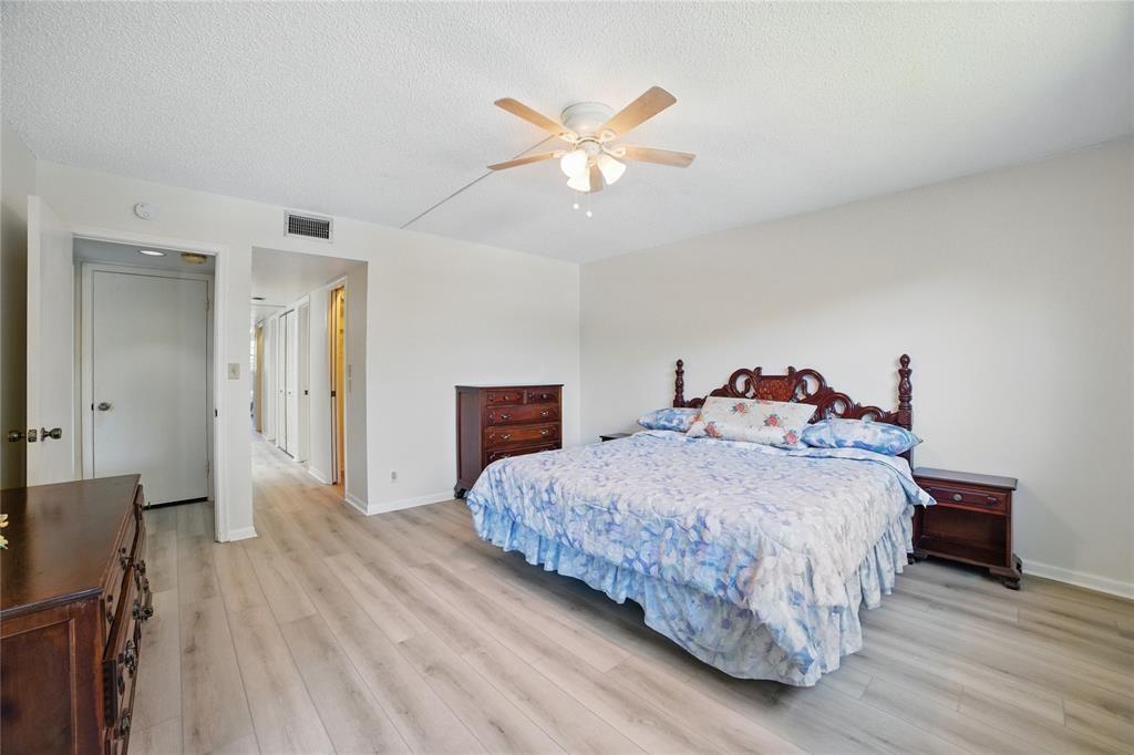 Aruba Village - Residential Lease