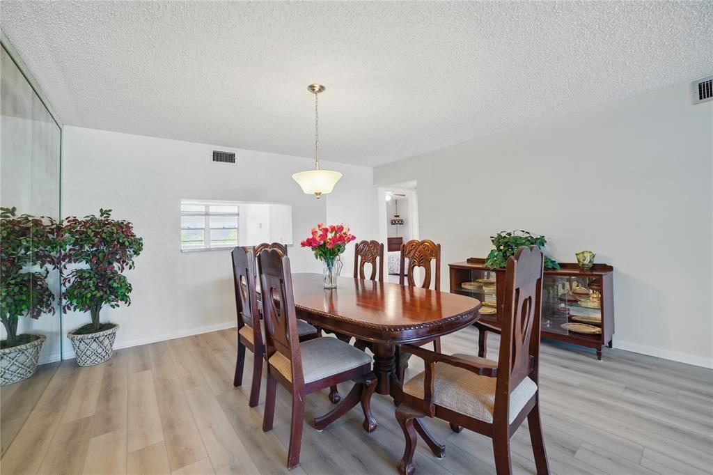 Aruba Village - Residential Lease