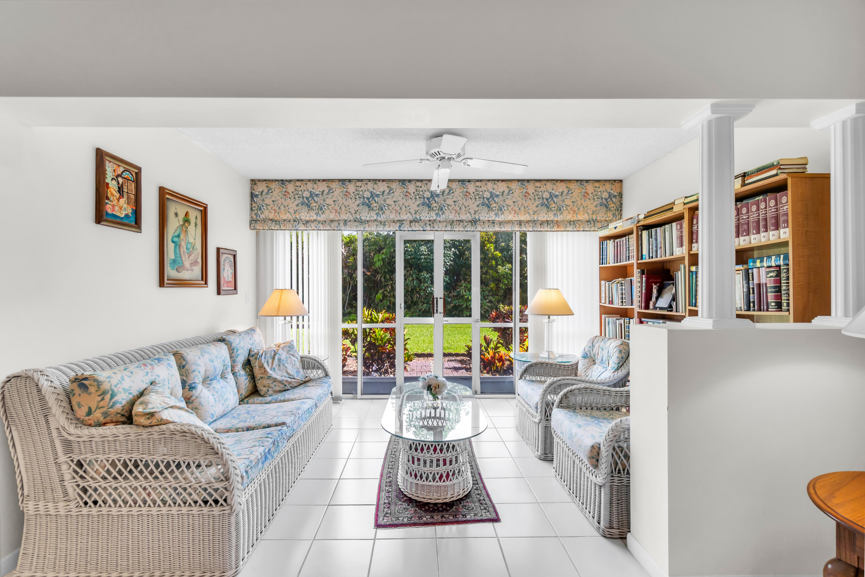 EMERALD POINTE - Residential