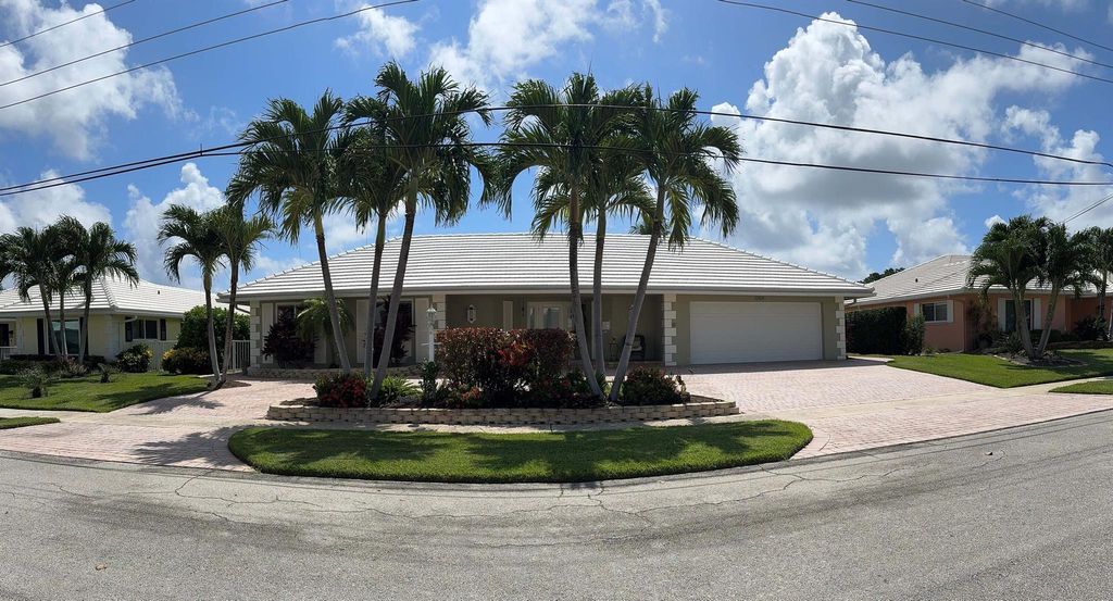 Photo of 1204 SW Tamarind Way, Boca Raton, FL 33486 (MLS # R11006973)