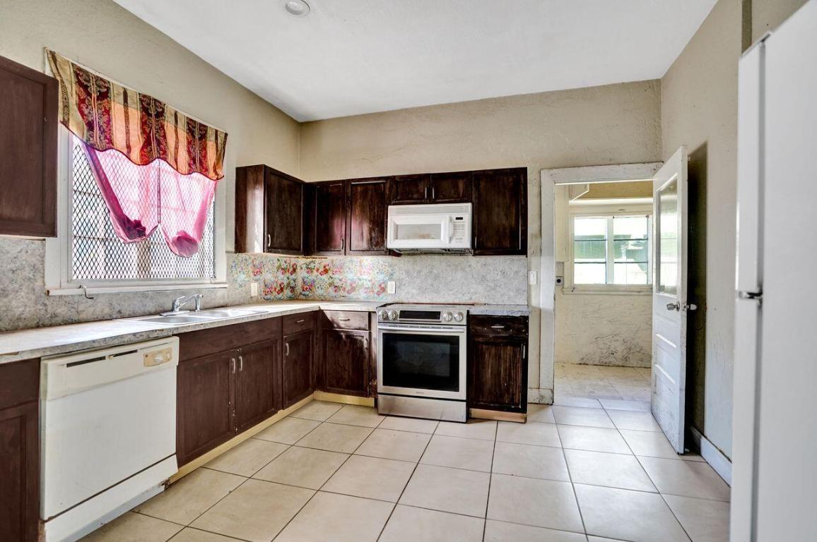 NORTHWOOD ADD - Residential Income