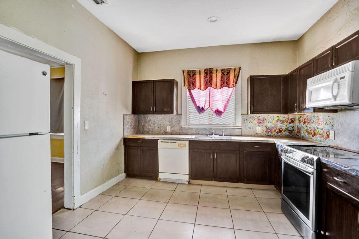 NORTHWOOD ADD - Residential Income