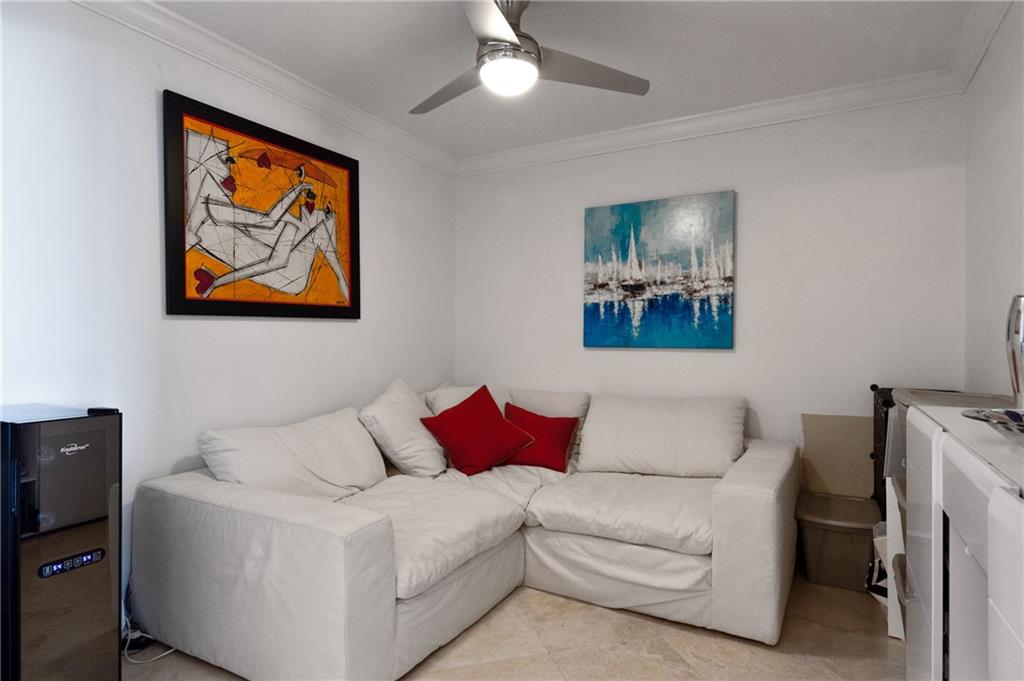 Vue Condo - Residential