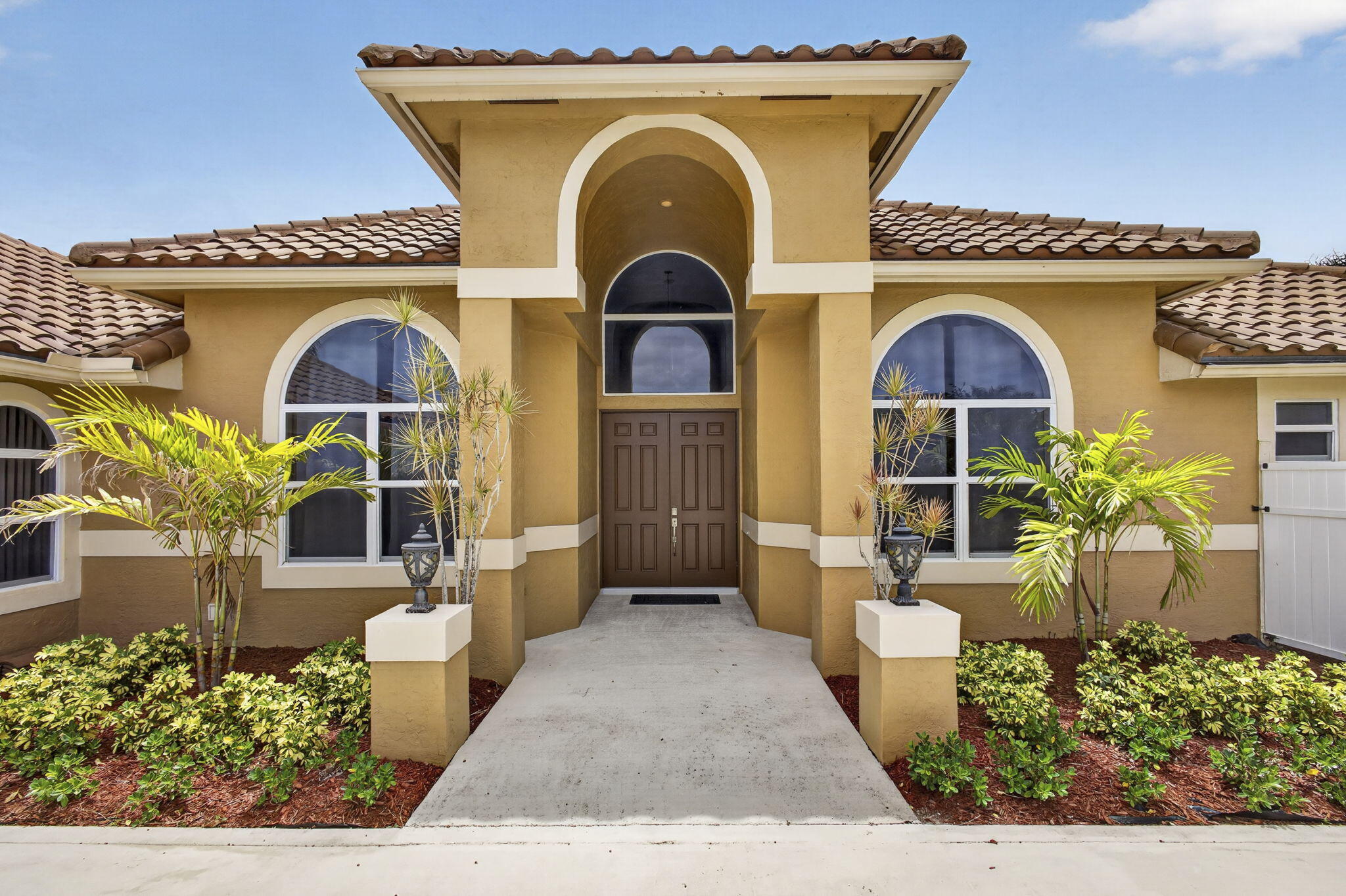 Properties 8030 Woodsmuir Drive