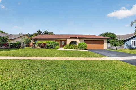 Tiny photo for 20876 Sugarloaf Lane, Boca Raton, FL 33428 (MLS # B26022662)