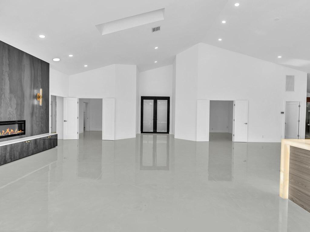 ENCANTADA AT BOCA POINTE - Residential