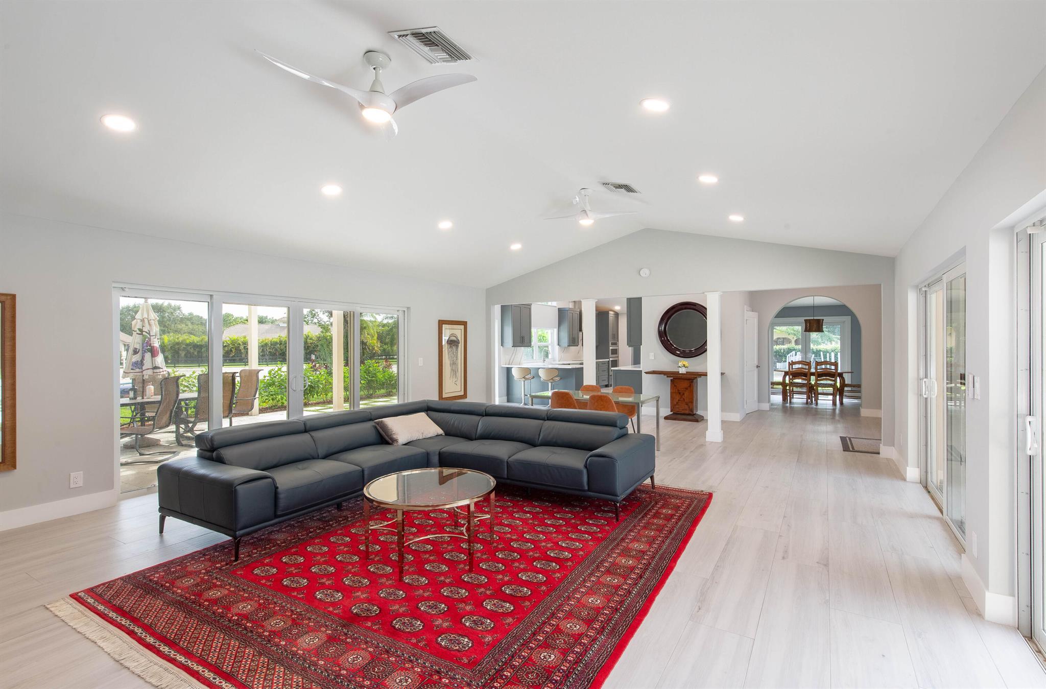 PADDOCK PARK 2 OF WELLING - Residential