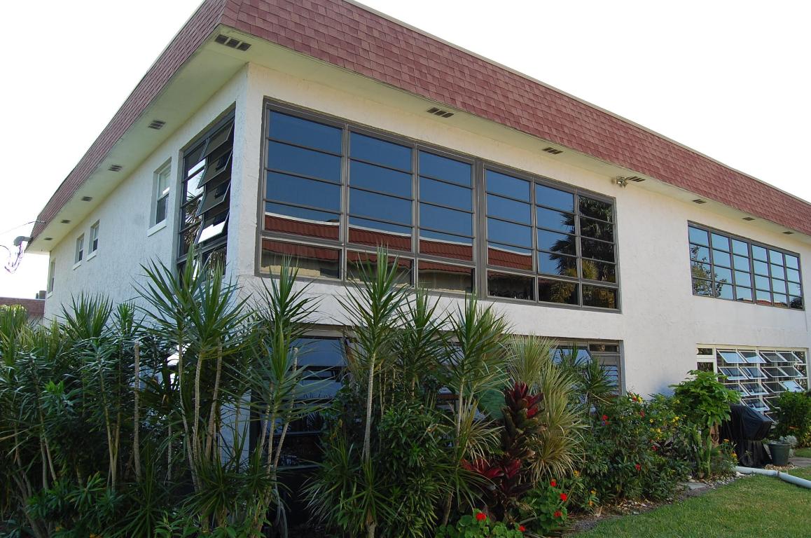 The Colonnades - Residential Lease