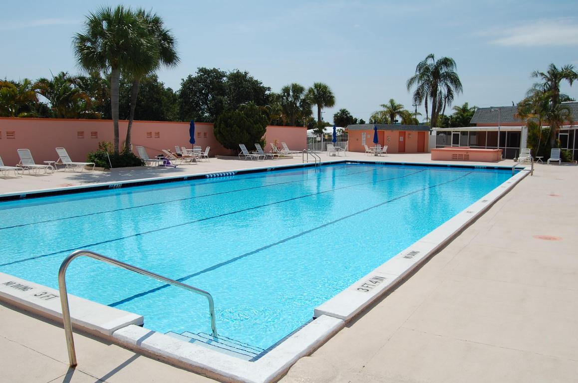 The Colonnades - Residential Lease