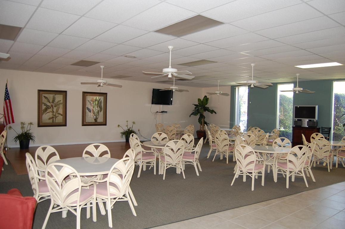 The Colonnades - Residential Lease