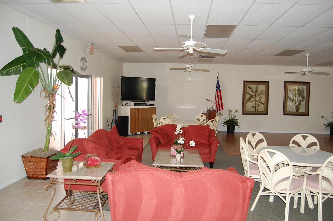 The Colonnades - Residential Lease