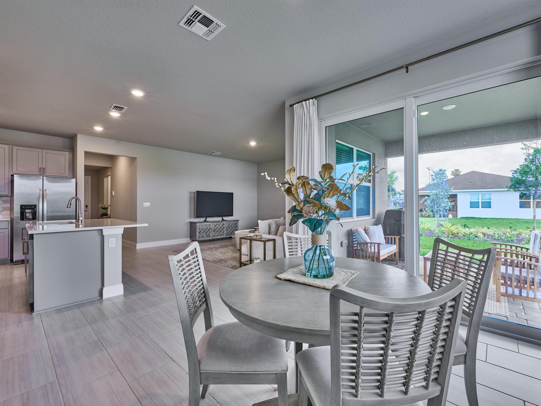 AZALEA - Residential Lease