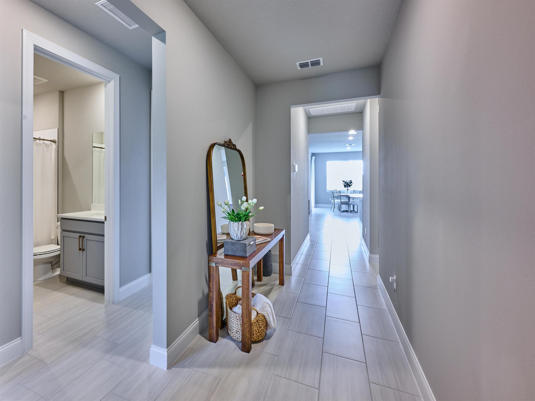 AZALEA - Residential Lease