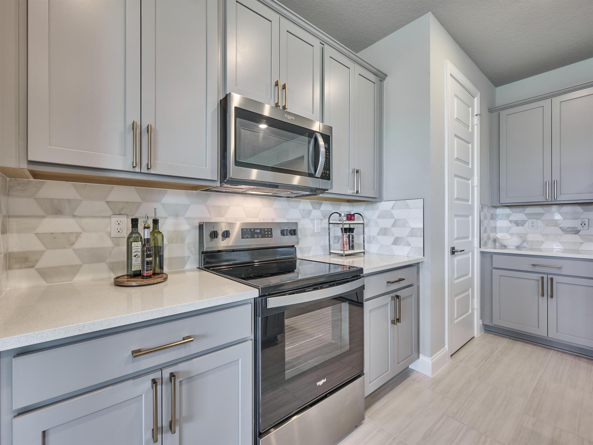 AZALEA - Residential Lease