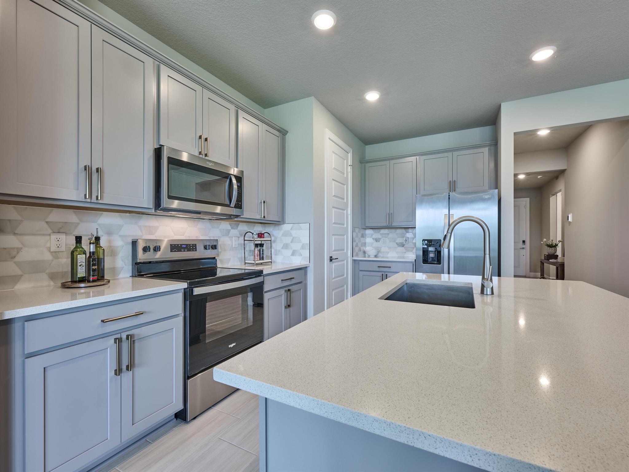 AZALEA - Residential Lease