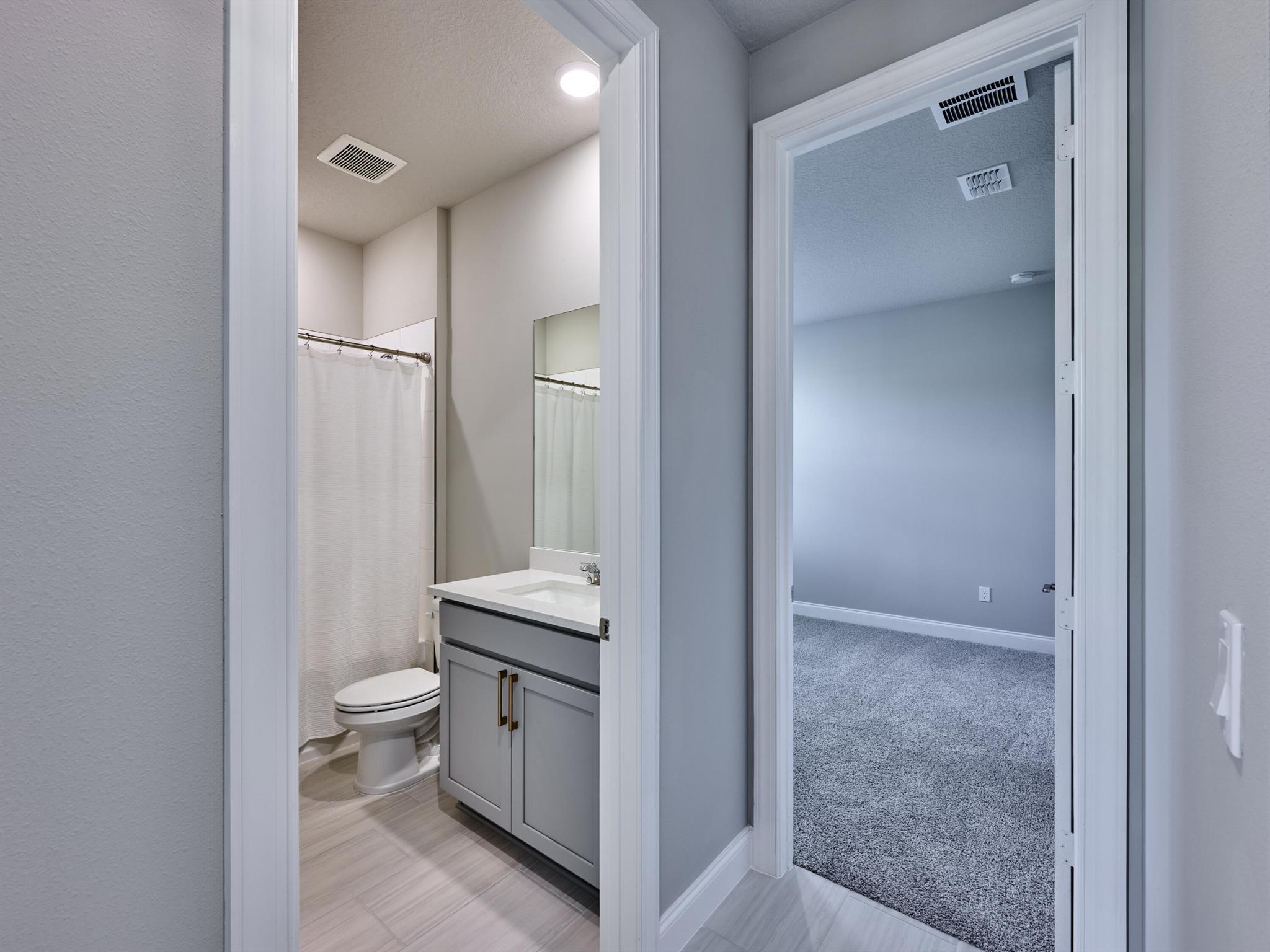 AZALEA - Residential Lease