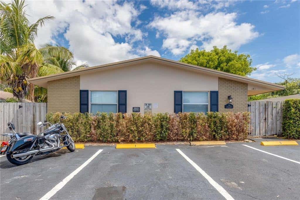 Photo of 181 NW 42nd Street #2, Oakland Park, FL 33309 (MLS # B26062013)