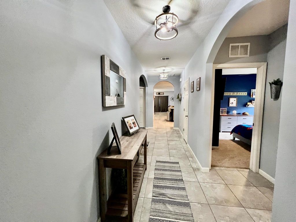 Photo of 631 SE Starflower Avenue, Port Saint Lucie, FL 34983 (MLS # R10974199)