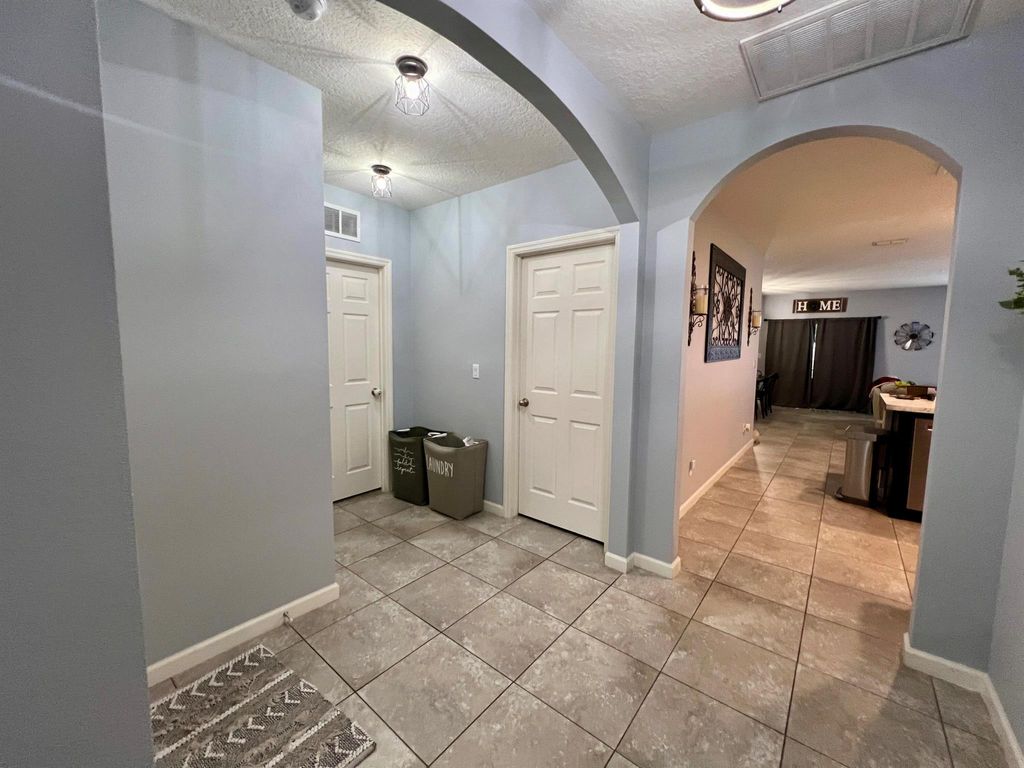 Photo of 631 SE Starflower Avenue, Port Saint Lucie, FL 34983 (MLS # R10974199)