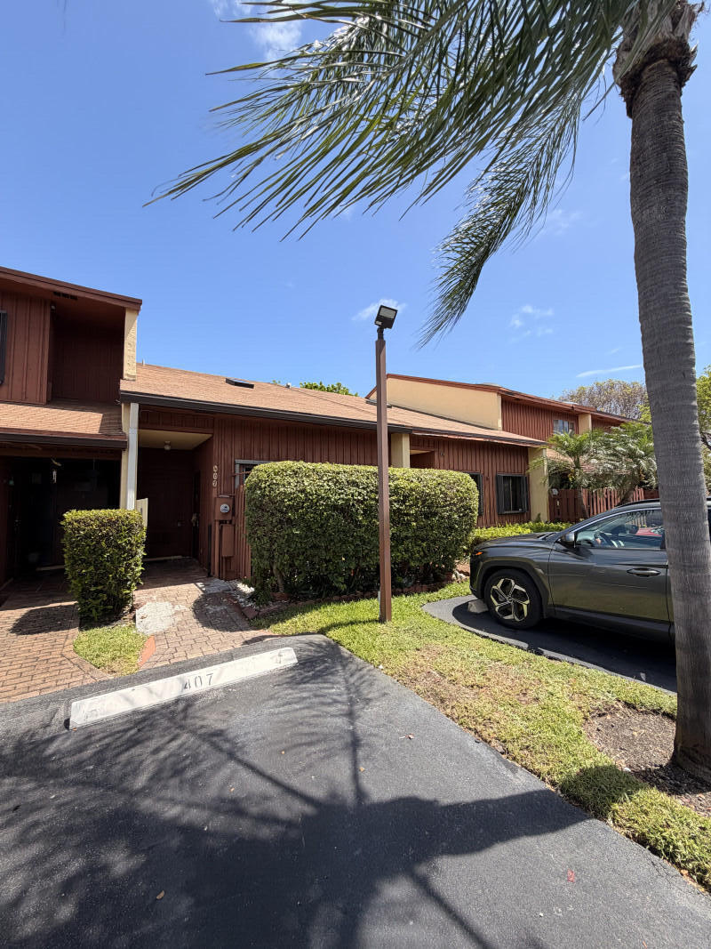SANDPIPER BAY - Residential