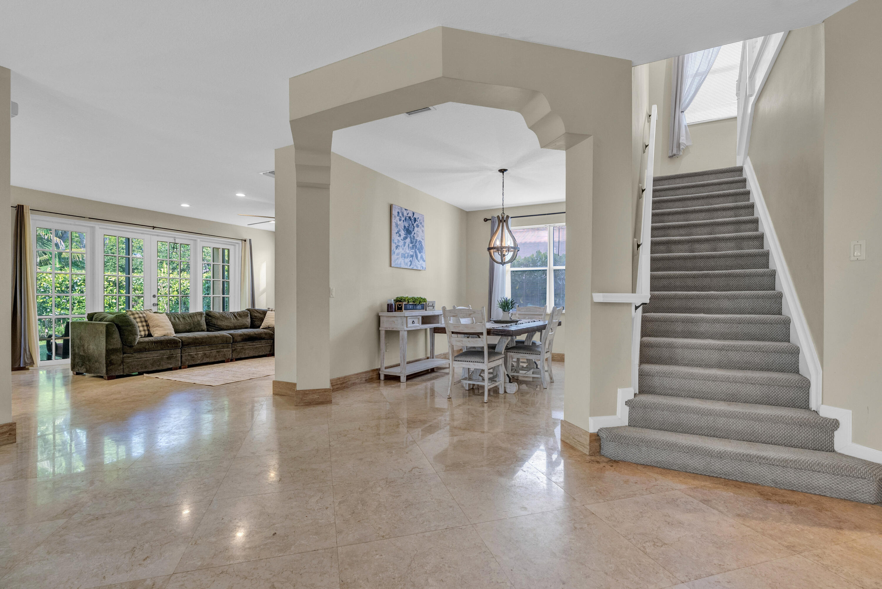 OLYMPIA 2 - Residential