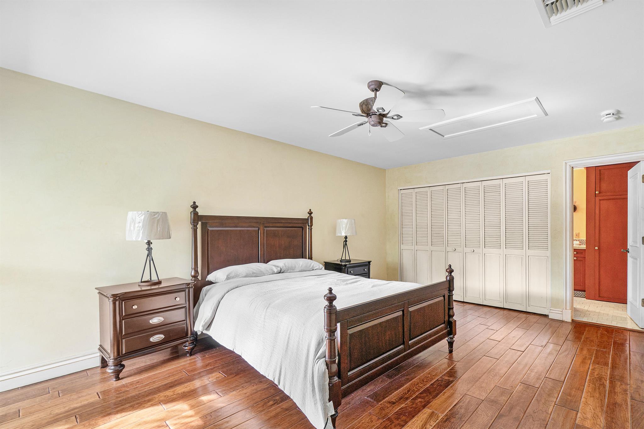 TRES VIDAS OF PALM BEACH - Residential Lease