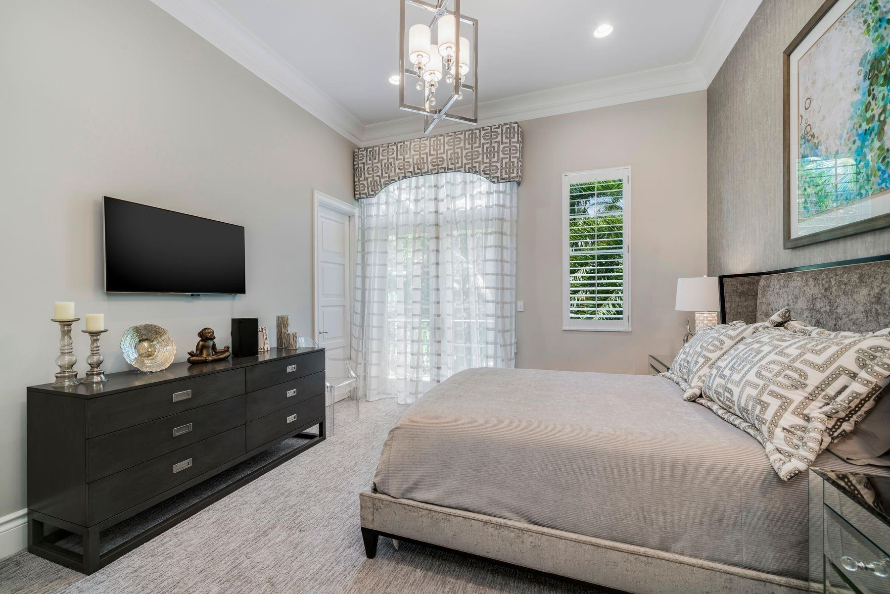 Hillsboro Mile - Residential