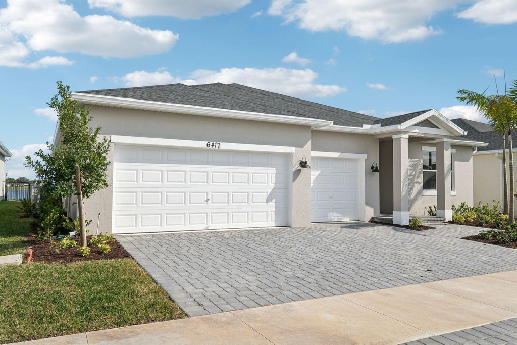 Photo of 6417 Cloverdale Avenue, Port Saint Lucie, FL 34987 (MLS # R11050666)