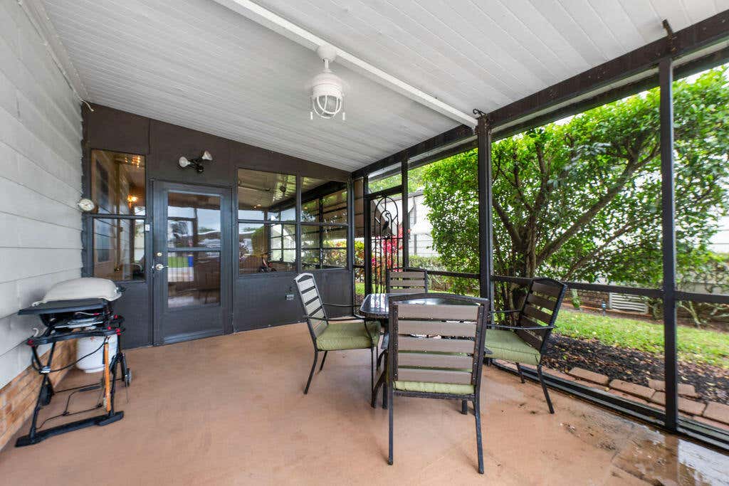 Photo of 7894 SE Saratoga Drive E, Hobe Sound, FL 33455 (MLS # B26044968)