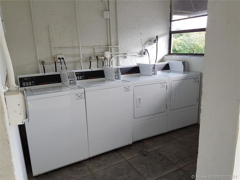 CORAL SPRINGS TOWER CLUB - Residential Lease