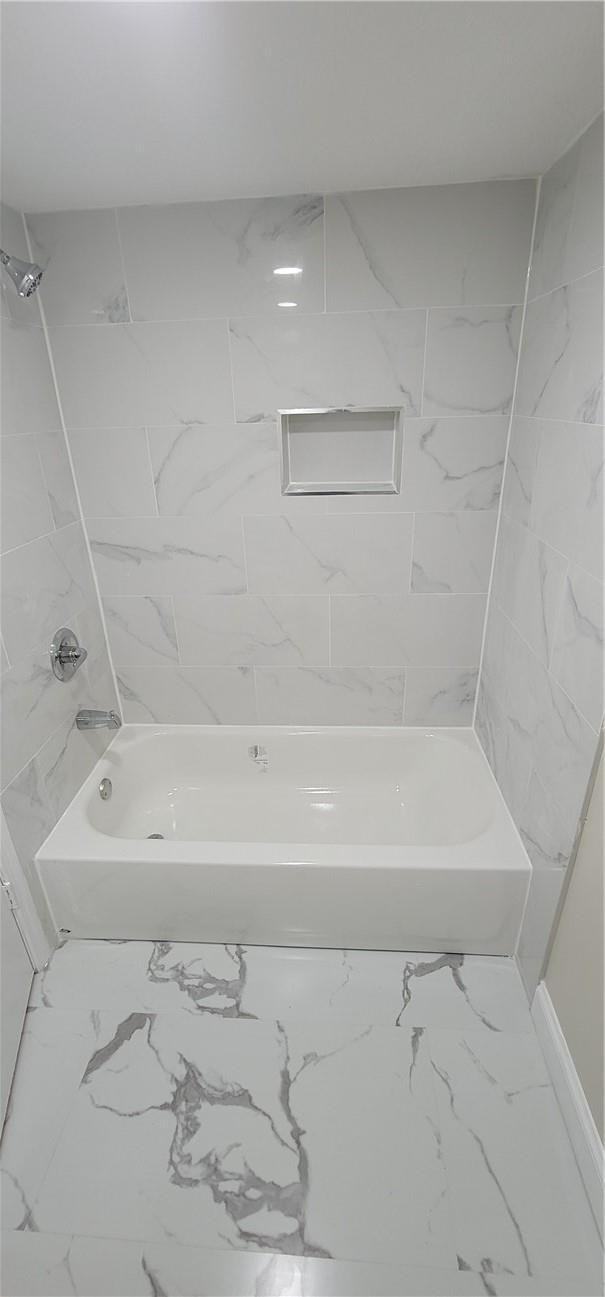 CORAL SPRINGS TOWER CLUB - Residential Lease