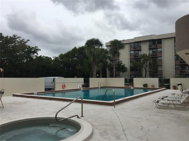 CORAL SPRINGS TOWER CLUB - Residential Lease