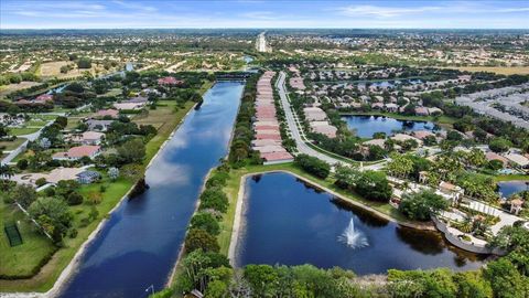 A home in Lake Worth