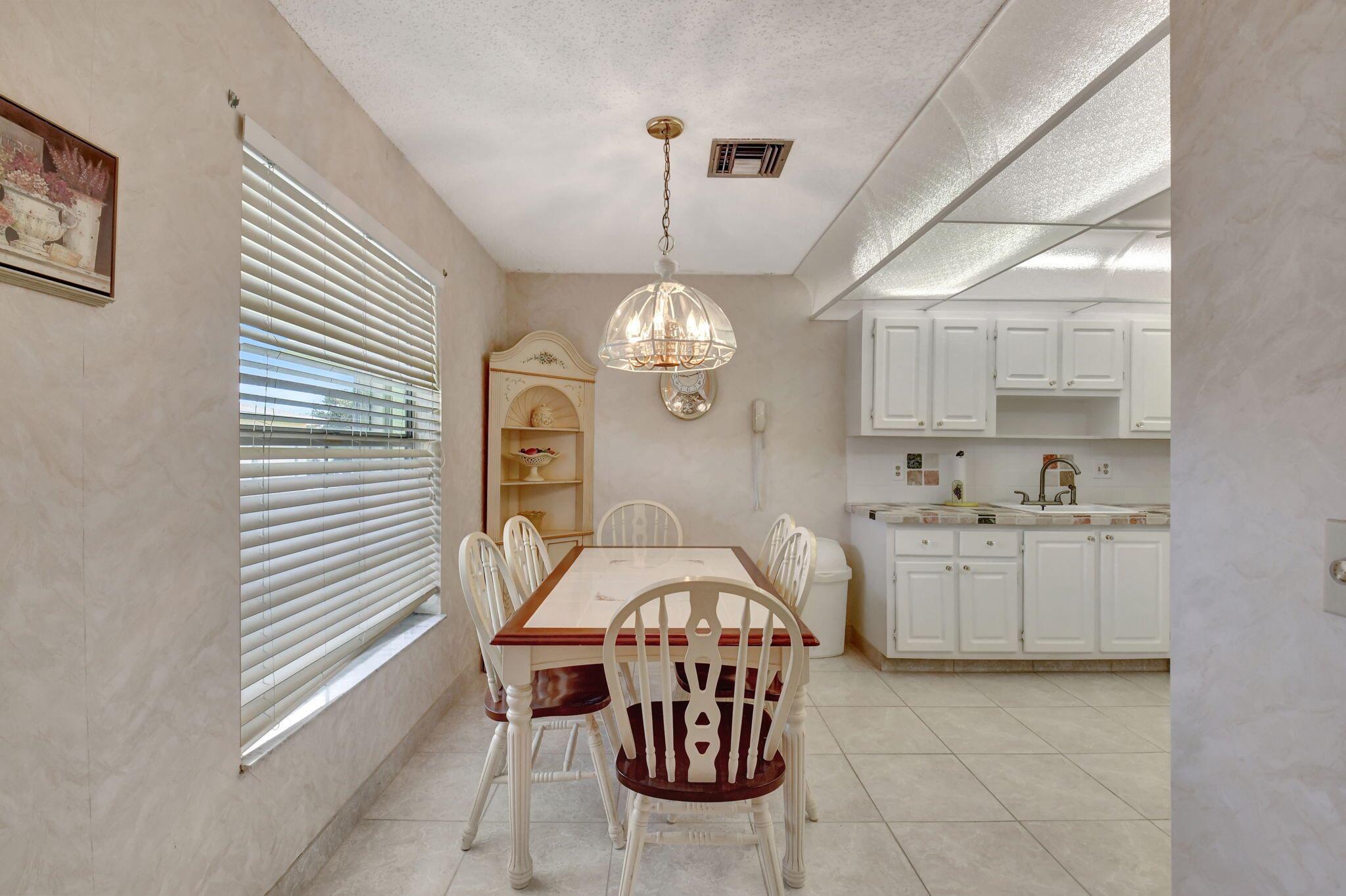 1670 NW 18th Avenue 202