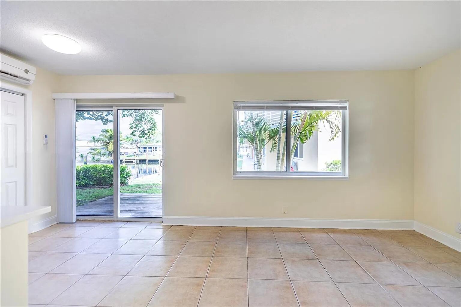 CYPRESS COVE - Residential Lease