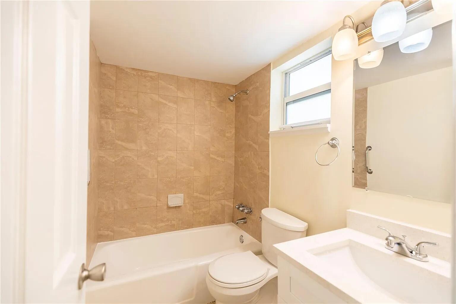 CYPRESS COVE - Residential Lease